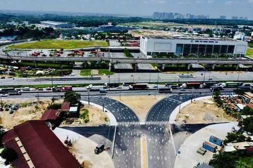 Tuyến đường đẹp nhất TP Dĩ An (cũ) thông suốt, loạt dự án BĐS hưởng lợi