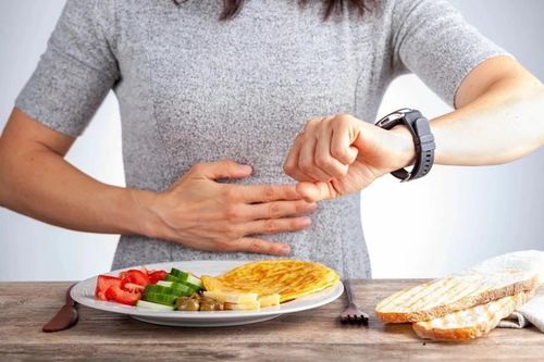 Những thói quen ăn uống vào buổi sáng khiến tuổi thọ bị 'rút ngắn'