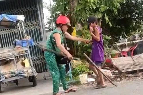 Công an vào cuộc vụ bé trai bán không hết vé số bị cô ruột bạo hành