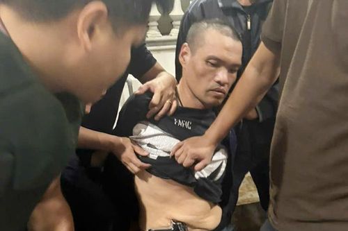 Theo dấu đối tượng manh động mang 2 súng 'phòng thân' tại khu vực biên giới
