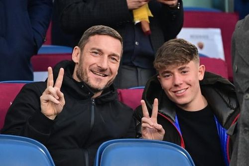 Cristian Totti và bi kịch chung của thế hệ 'F1' sân cỏ