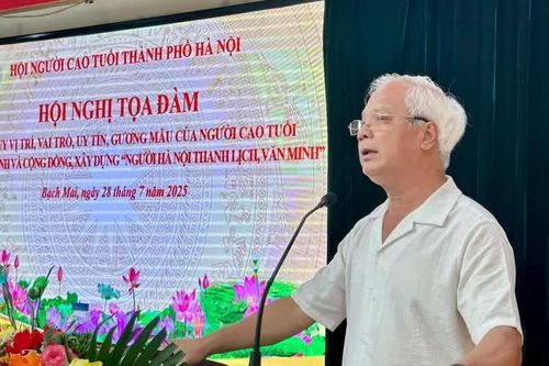 Phát huy vai trò người cao tuổi góp phần xây dựng 'Người Hà Nội thanh lịch - văn minh'