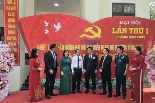 Đảng bộ phường Vĩnh Phúc lấy chuyển đổi số làm giải pháp đột phá