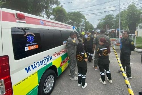 Xả súng hàng loạt tại một khu chợ ở Thủ đô Bangkok