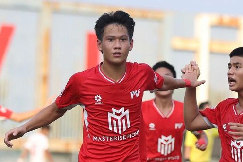 Xác định bốn đội vào bán kết Giải vô địch U15 quốc gia 2025