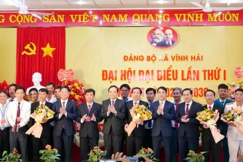 Đồng chí Trần Lưu Quang dự Đại hội đại biểu Đảng bộ xã Vĩnh Hải, Khánh Hòa