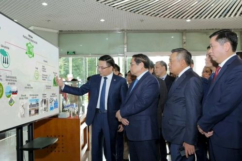 Chào mừng Đại hội đại biểu Đảng bộ Petrovietnam lần thứ IV