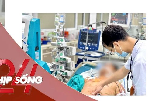 NHỊP SỐNG 24: Mắc liên cầu lợn sau khi chế biến tóp mỡ bị đứt tay