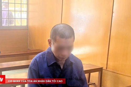 Tạt xăng đốt vợ vì bị càm ràm chuyện đi nhậu