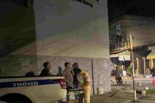 Đang chơi đùa, bé gái 4 tuổi bị xe taxi công nghệ cán tử vong thương tâm