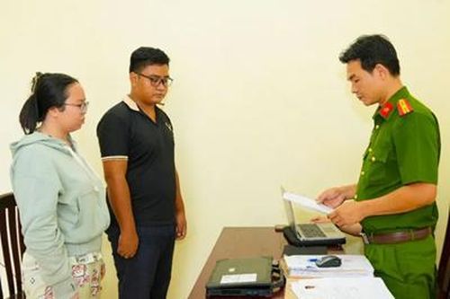 Khởi tố hai đối tượng Livestream bán 'bùa ngải' lừa đảo hàng chục triệu đồng