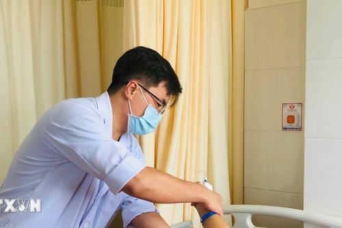 Tây Ninh: Đầu tư, tháo gỡ khó khăn để nâng cao chất lượng chăm sóc sức khỏe nhân dân