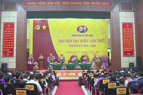 Đại hội Đảng bộ xã Na Son, đại hội điểm cấp xã ở Điện Biên