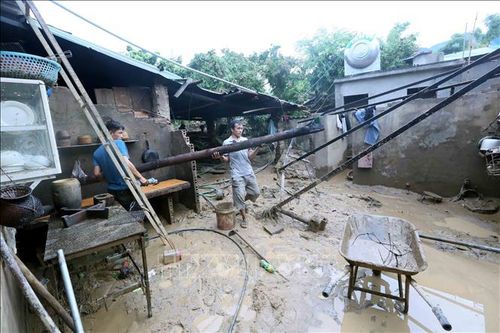 Hoàn lưu sau bão số 3 và mưa lũ gây nhiều thiệt hại nghiêm trọng