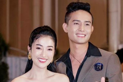 'Nữ hoàng phim xưa' diện áo dài cưới đỏ, úp mở chuyện lên xe hoa cùng bạn trai tin đồn kém 9 tuổi?