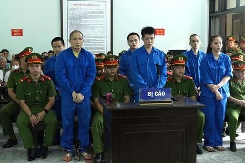 Mua bán gần 3kg ma túy, 6 bị cáo trả giá đắt