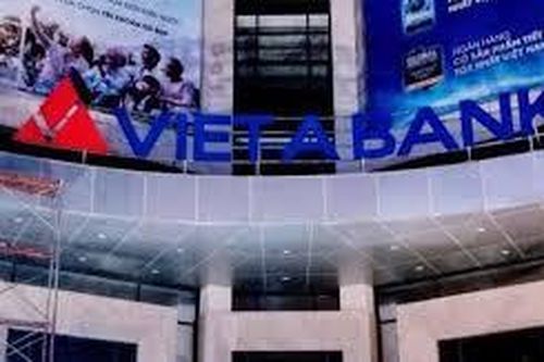 Vừa chuyển sàn, VietABank báo lãi lớn