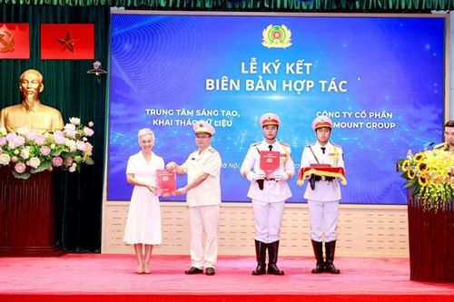 One Mount ký kết hợp tác chiến lược với Trung tâm Sáng tạo, Khai thác dữ liệu