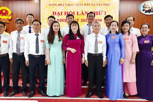 Đại hội đảng viên Đảng bộ UBND xã Tân Hiệp nhiệm kỳ 2025 - 2030
