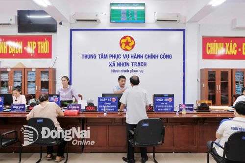 Công chức, viên chức Đồng Nai nỗ lực vượt khó để hoàn thành nhiệm vụ