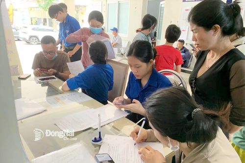 Trên 85 ngàn lượt người dân, doanh nghiệp được hỗ trợ thực hiện thủ tục hành chính