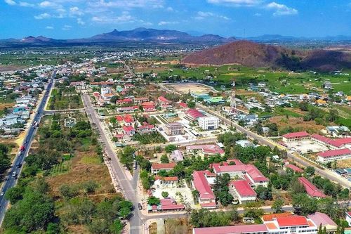 Lan tỏa từ thương mại - dịch vụ