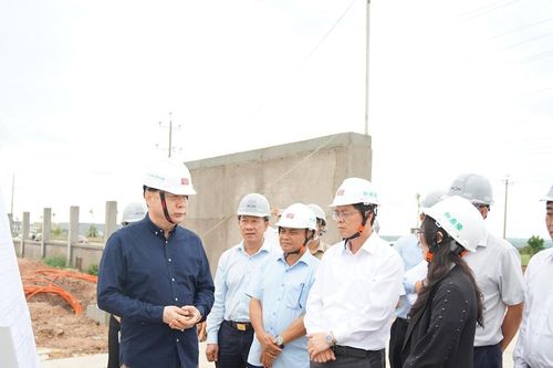 Đẩy nhanh tiến độ đầu tư hạ tầng và thu hút lấp đầy KCN Hàm Kiệm I, II
