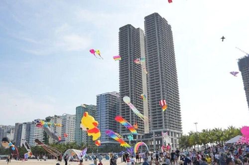 Đà Nẵng: Tăng cường quản lý tình trạng bán hàng rong, chèo kéo khách du lịch