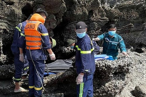 Tìm thấy nạn nhân mất tích khi tắm biển ở bãi tắm Hòn Gai (Quảng Ninh)