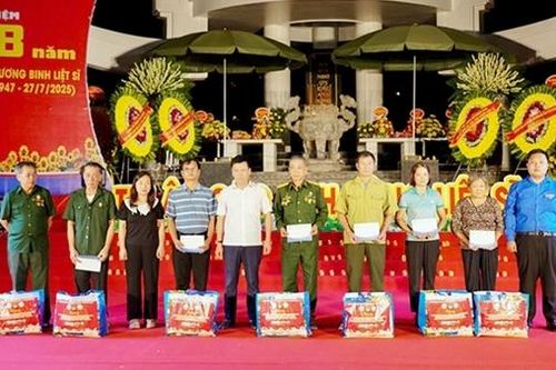 Đảm bảo chính sách với người có công, minh chứng phản bác các luận điệu chống phá