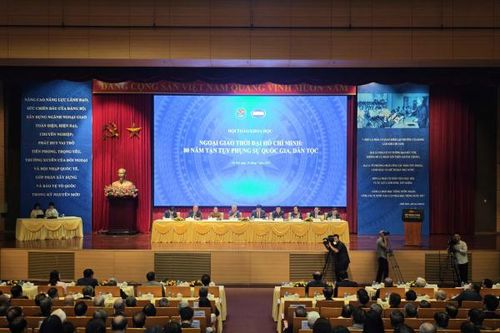 80 năm ngoại giao Việt Nam: Tận tụy phụng sự quốc gia, dân tộc
