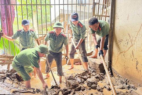 Công an tỉnh Nghệ An luôn là điểm tựa giúp người dân ổn định lại cuộc sống