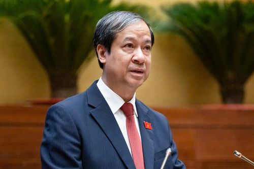 Bộ trưởng GD&ĐT phản hồi ý kiến một bộ sách giáo khoa dùng chung cả nước