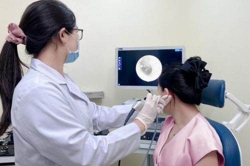 Hy hữu: Cô gái 27 tuổi bị con bọ chui vào tai, sống suốt 1 tuần trong tai mà không biết