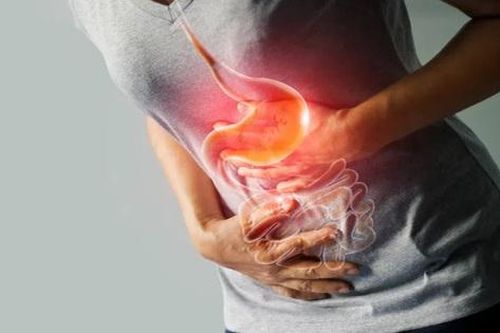 Khó chịu sau khi ăn, bị đầy bụng cảnh giác với sa dạ dày