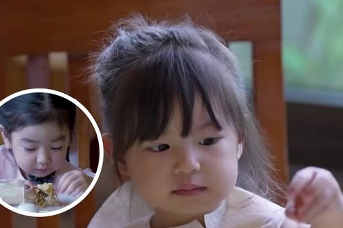 Mẹ Vắng Nhà Ba Là Siêu Nhân tập 17: Bún 'giành' anh Đậu với Pam Yêu Ơi