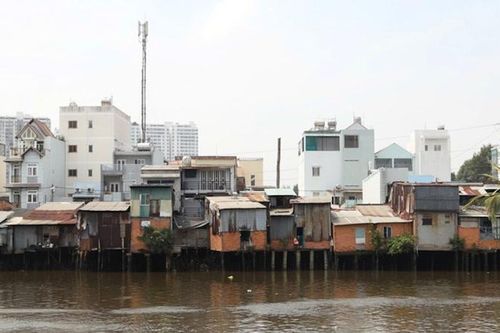 TP Hồ Chí Minh sẽ di dời khoảng 5.550 căn nhà ven kênh trong năm 2025