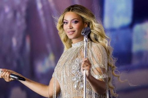 Beyoncé lập kỷ lục doanh thu với tour diễn nhạc đồng quê 'Cowboy Carter'