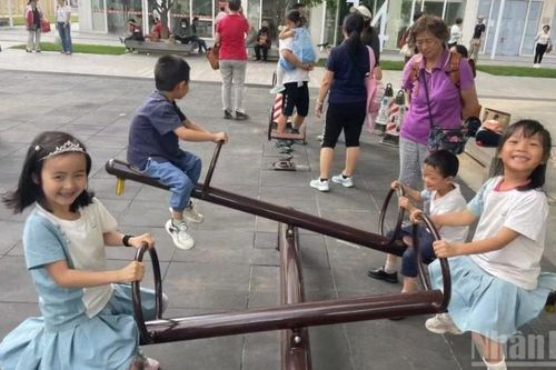 Trung Quốc trợ cấp cho trẻ em hơn 13 triệu đồng/năm để khuyến khích sinh đẻ