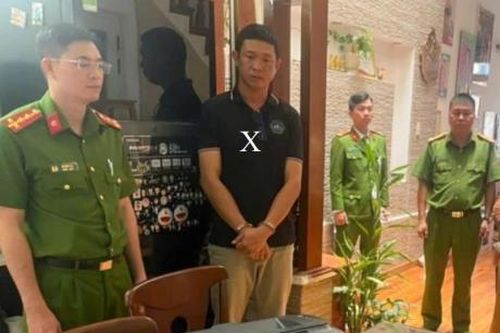 Bắt Giám đốc và Phó Giám đốc công ty tơ tằm lừa đảo nhiều đối tác nước ngoài