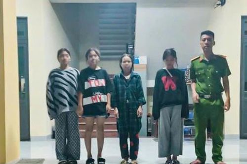 Công an tỉnh Quảng Ngãi giải cứu 3 bé gái nghi bị dụ dỗ đi lao động ngoài tỉnh