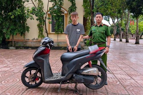 Không chịu hoàn lương!