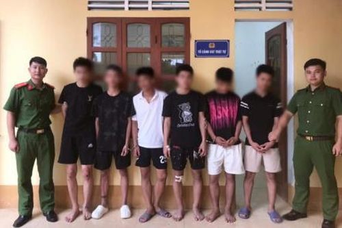 Đánh nhầm người cùng xã