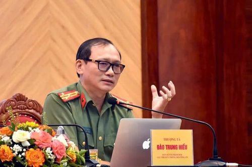 Chuyên gia tội phạm học nói về hiệu ứng tâm lý khiến một số người nổi tiếng 'bất chấp' bảo vệ NTK Công Trí