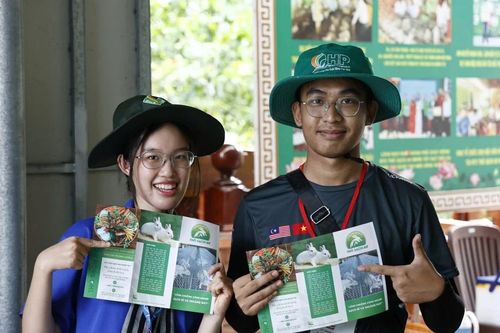 'Mùa Hè Xanh' sôi động của những sinh viên Đội hình quốc tế Malaysia