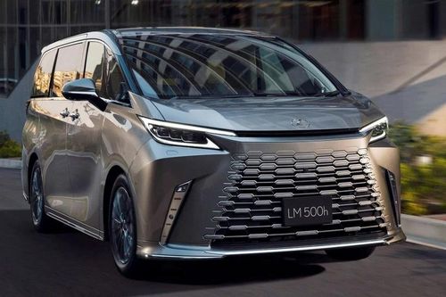 Lexus LM 2025 mới - đỉnh cao sang trọng cho ông chủ di động