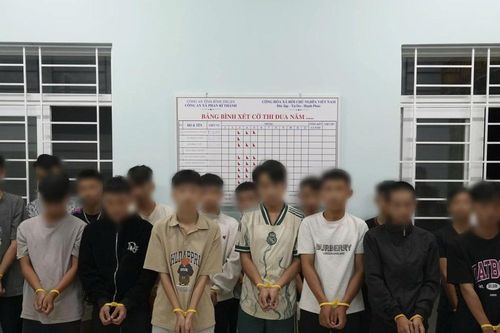 Hẹn nhau giải quyết mâu thuẫn, 16 người bị khởi tố