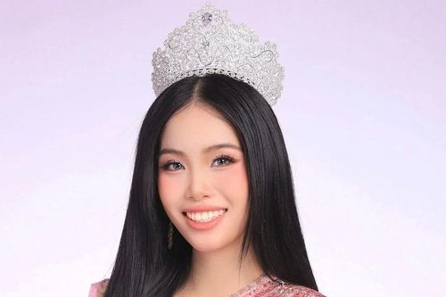 Nữ sinh 17 tuổi sang Ấn Độ thi Miss Teen