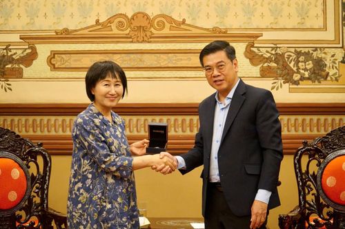 TP Hồ Chí Minh đẩy mạnh hợp tác phát triển du lịch biển với tỉnh Aichi (Nhật Bản)
