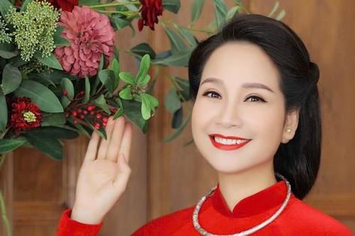 Nữ MC 'Cafe sáng' gây bất ngờ khi thông báo rời VTV3 sau 20 năm gắn bó
